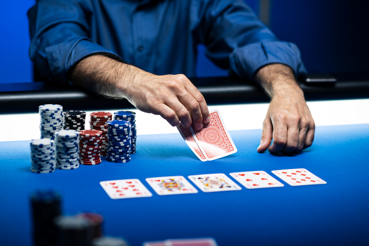 Les astuces pour devenir un as du poker en tournoi