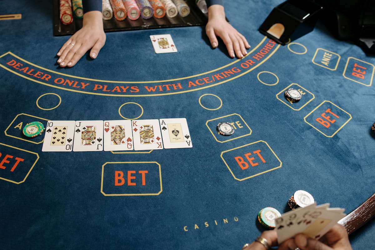 5 stratégies pour battre le croupier au baccarat